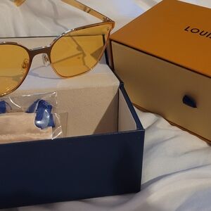 Authentic Louis Vuitton Gold LV Monogram Sunglasses